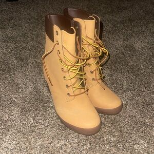 Wheat timberland heels